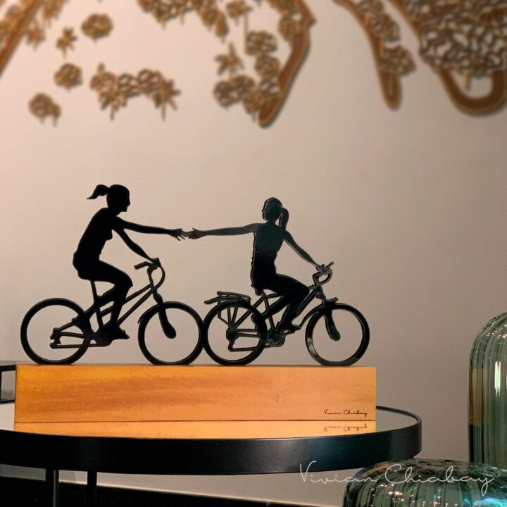 Troféu Silhueta Casal Mulheres Bike Lovers