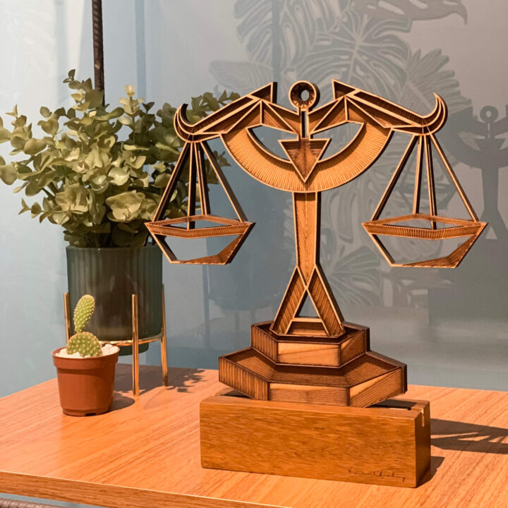 Troféu Balança Da Justiça